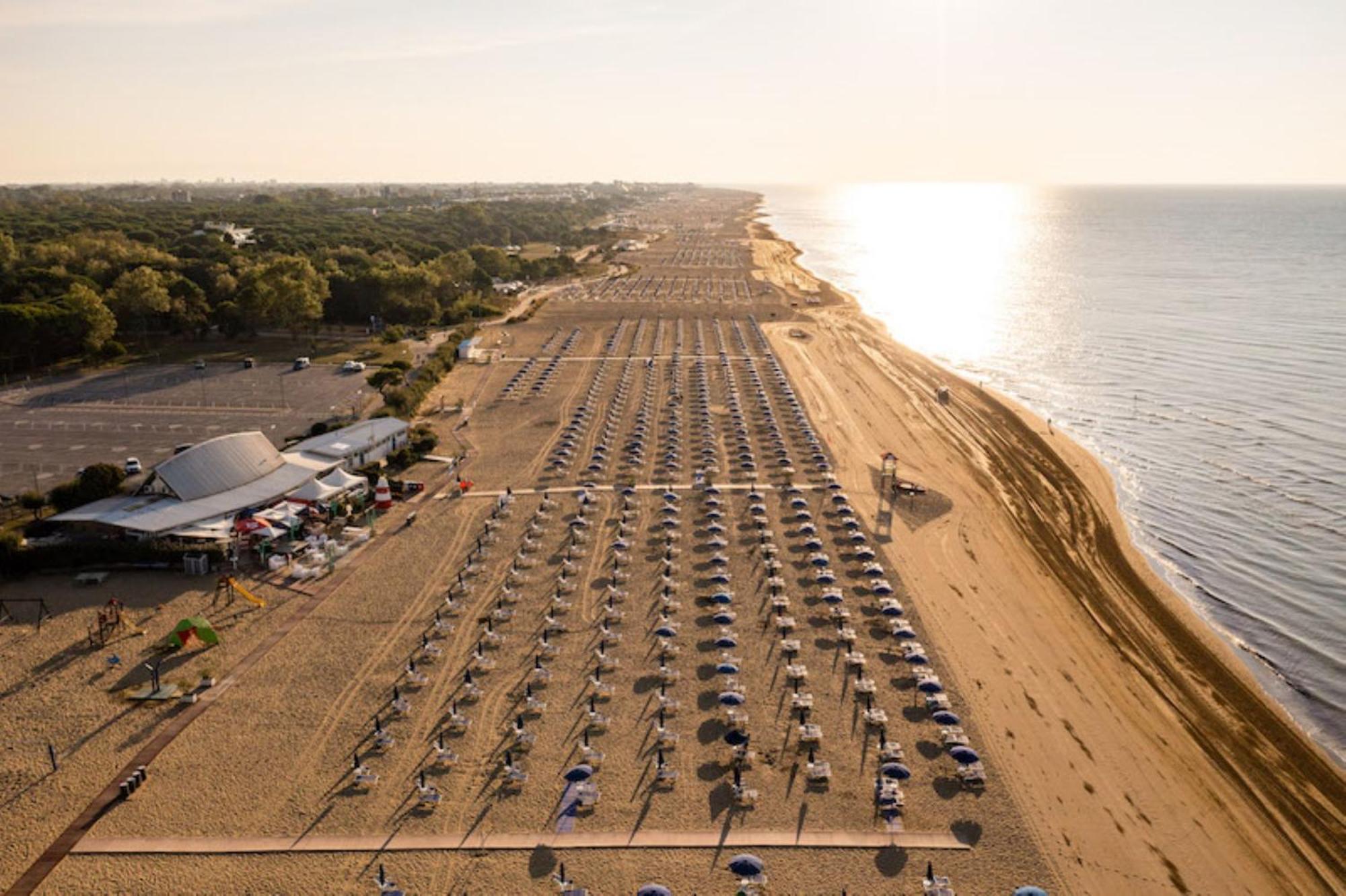 Appartamento Chic Seaview With Private Terrace Bibione